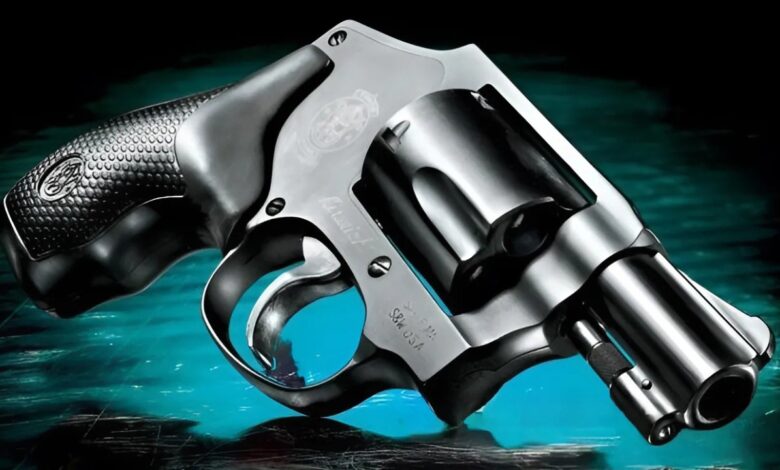 5 Best Snub-Nose Revolvers For 2025 (Is Smith & Wesson Still On Top ?)