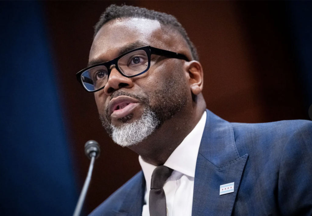 Chicago Mayor’s Armed Security vs Gun Control Push